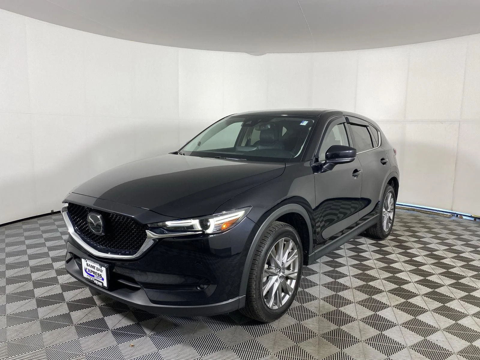 Used 2021 Jet Black Mica Mazda Grand Touring image 10