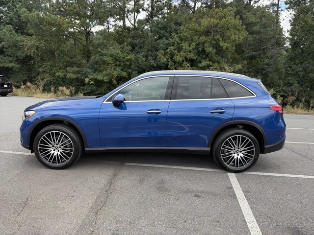 Used 2026 Starling Blue Metallic Mercedes-Benz GLC 300 image 4
