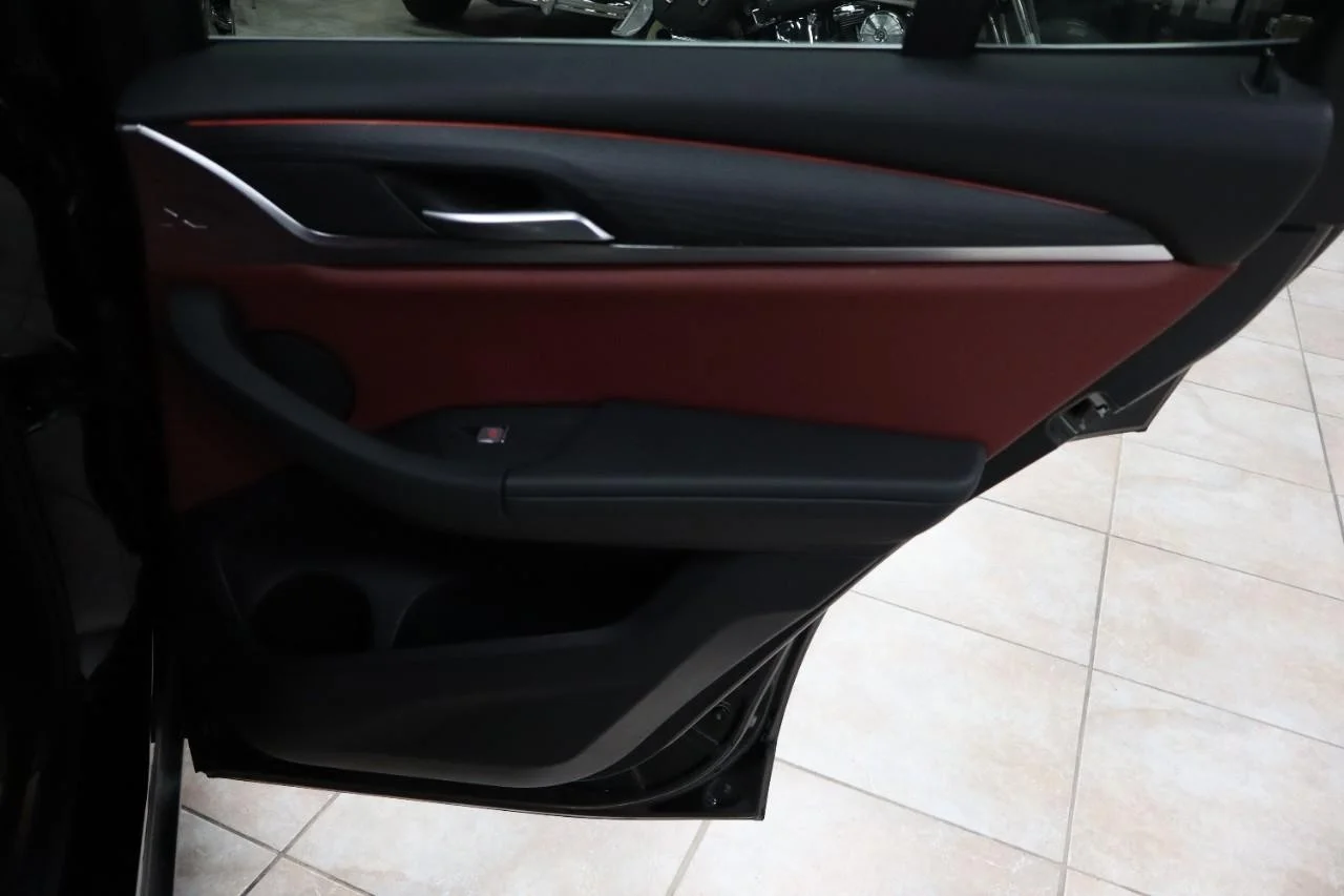 Used 2023 Jet Black BMW xDrive30i image 34