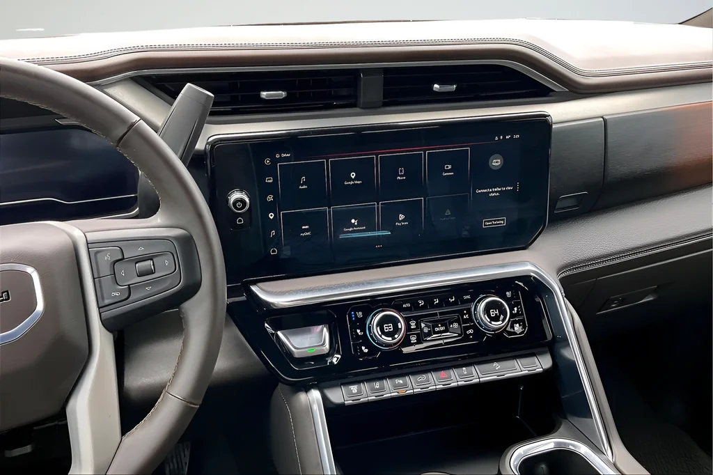 Used 2024 Red GMC Denali image 9