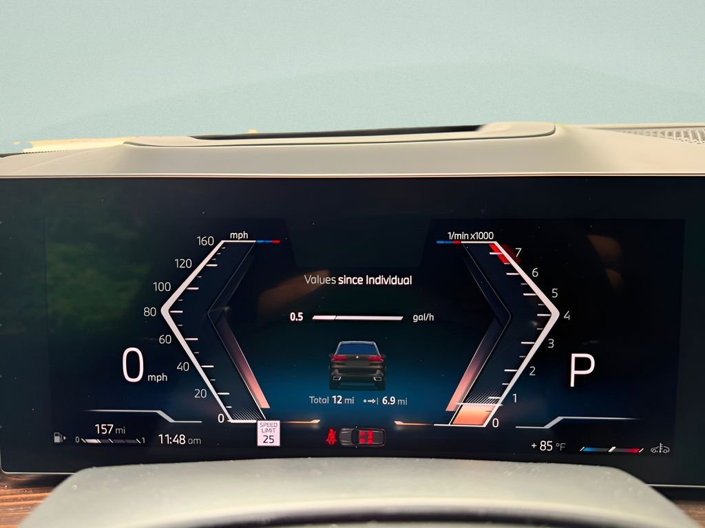 New 2026 Manhattan Green Metallic BMW xDrive40i image 14