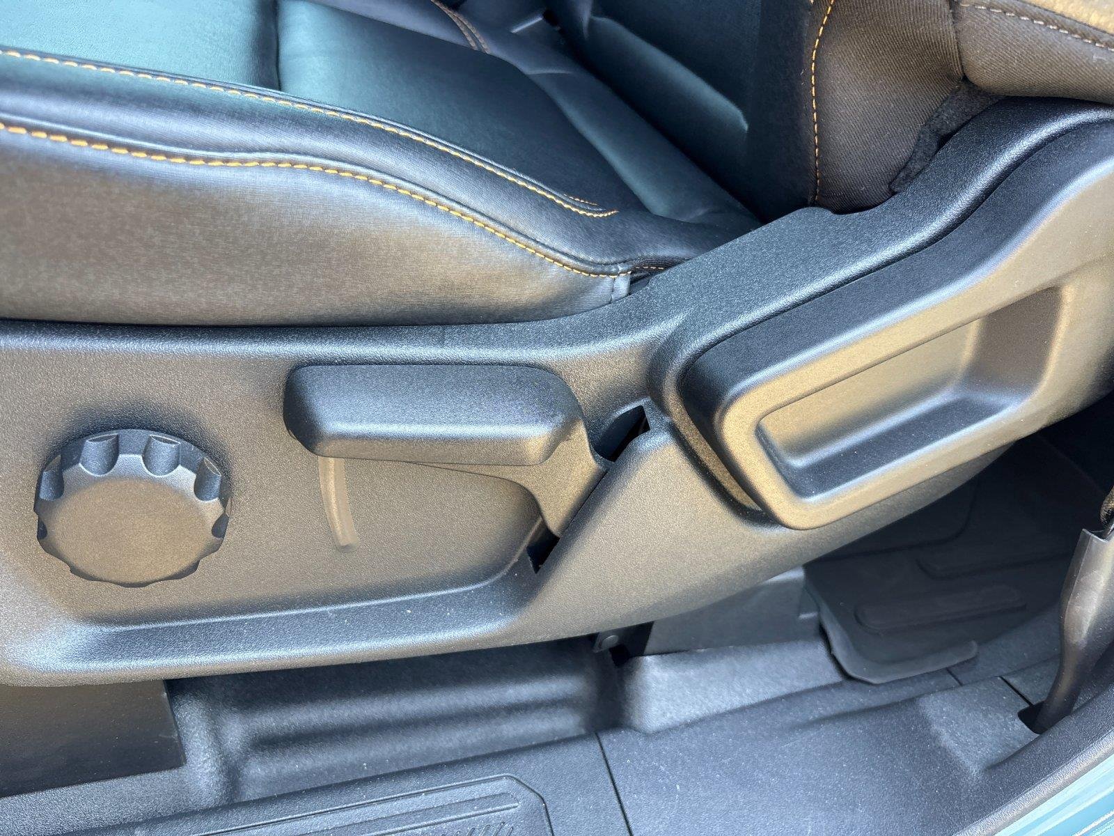 Used 2023 Area 51 Ford Badlands Advanced image 16