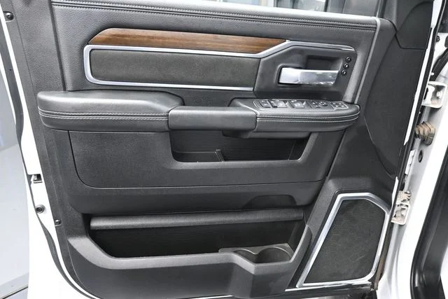 Used 2024 White Ram Laramie image 13