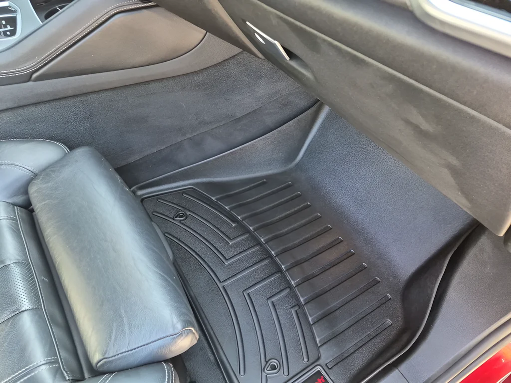 Used 2021 Red BMW xDrive40i image 46
