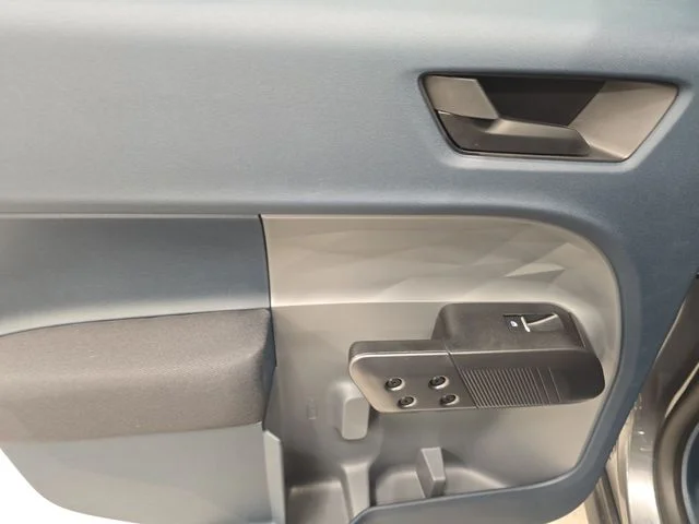 New 2026 Carbonized Gray Metallic Ford XL image 21