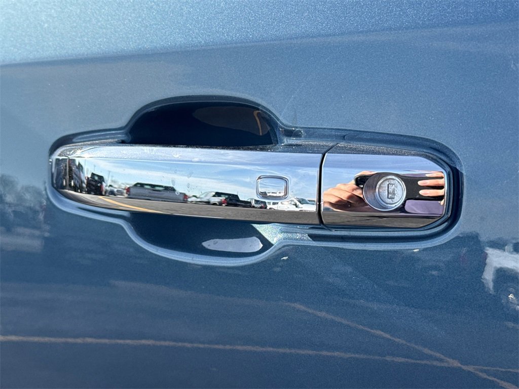 2026 GMC SIERRA - Image 12