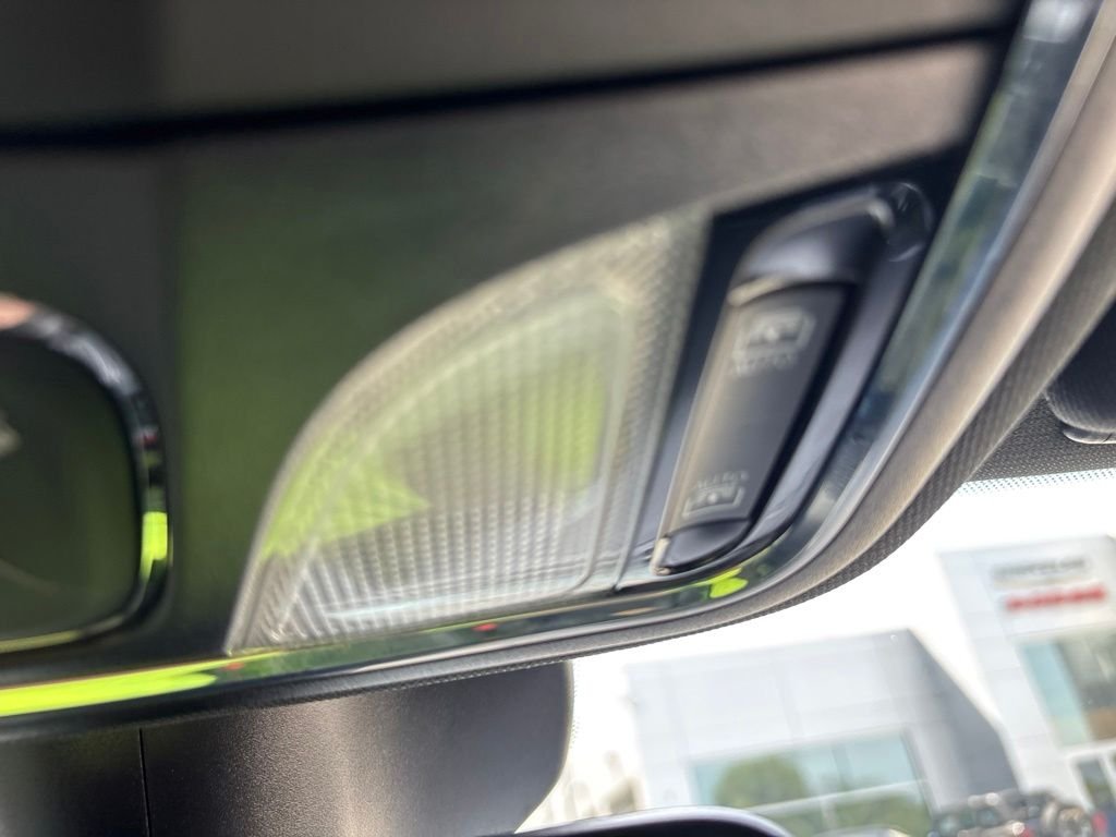 Certified Used 2021 White Jeep Latitude Lux image 32