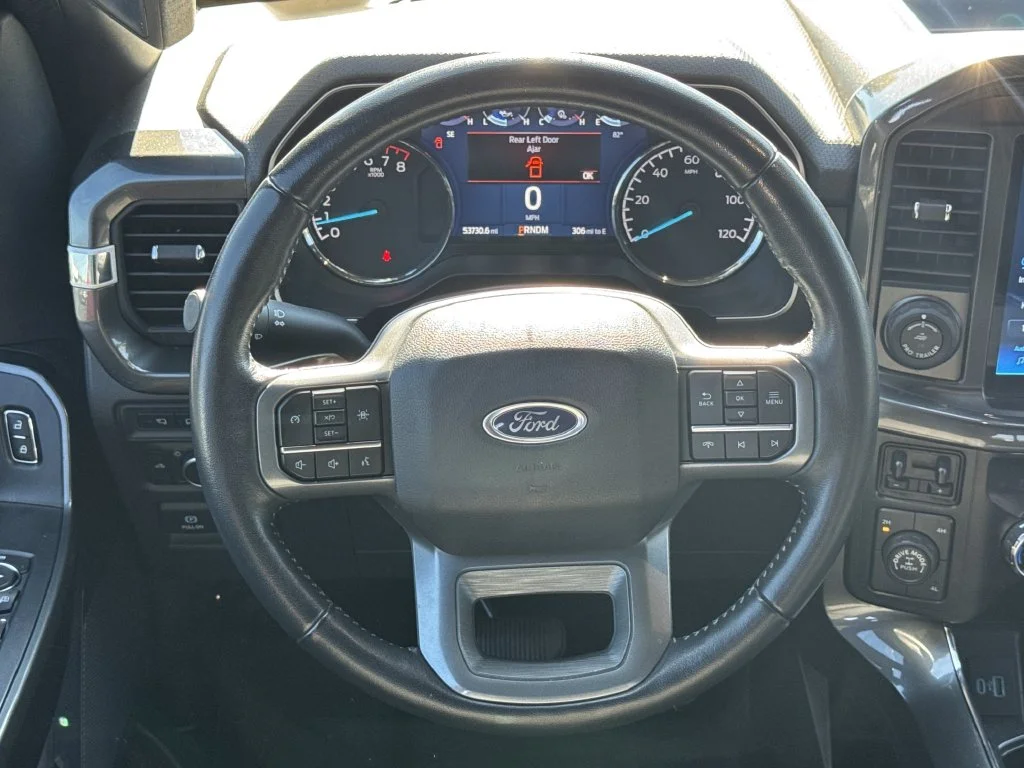 Used 2022 Red Ford XLT image 23