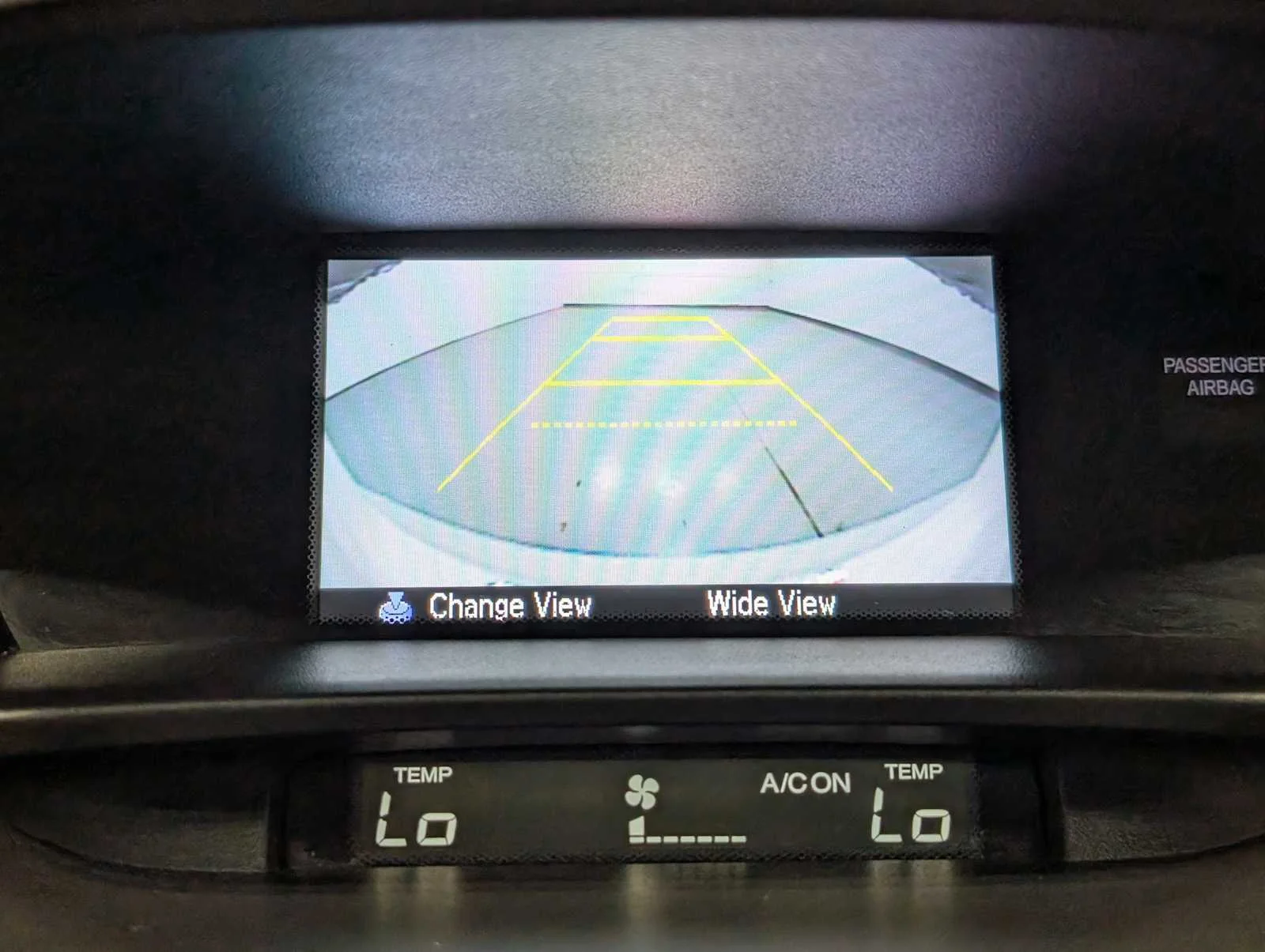 Used 2018 White Diamond Pearl Acura  image 25