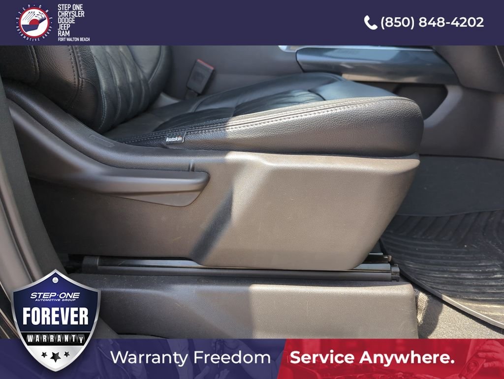 Used 2023 Black GMC Elevation image 35