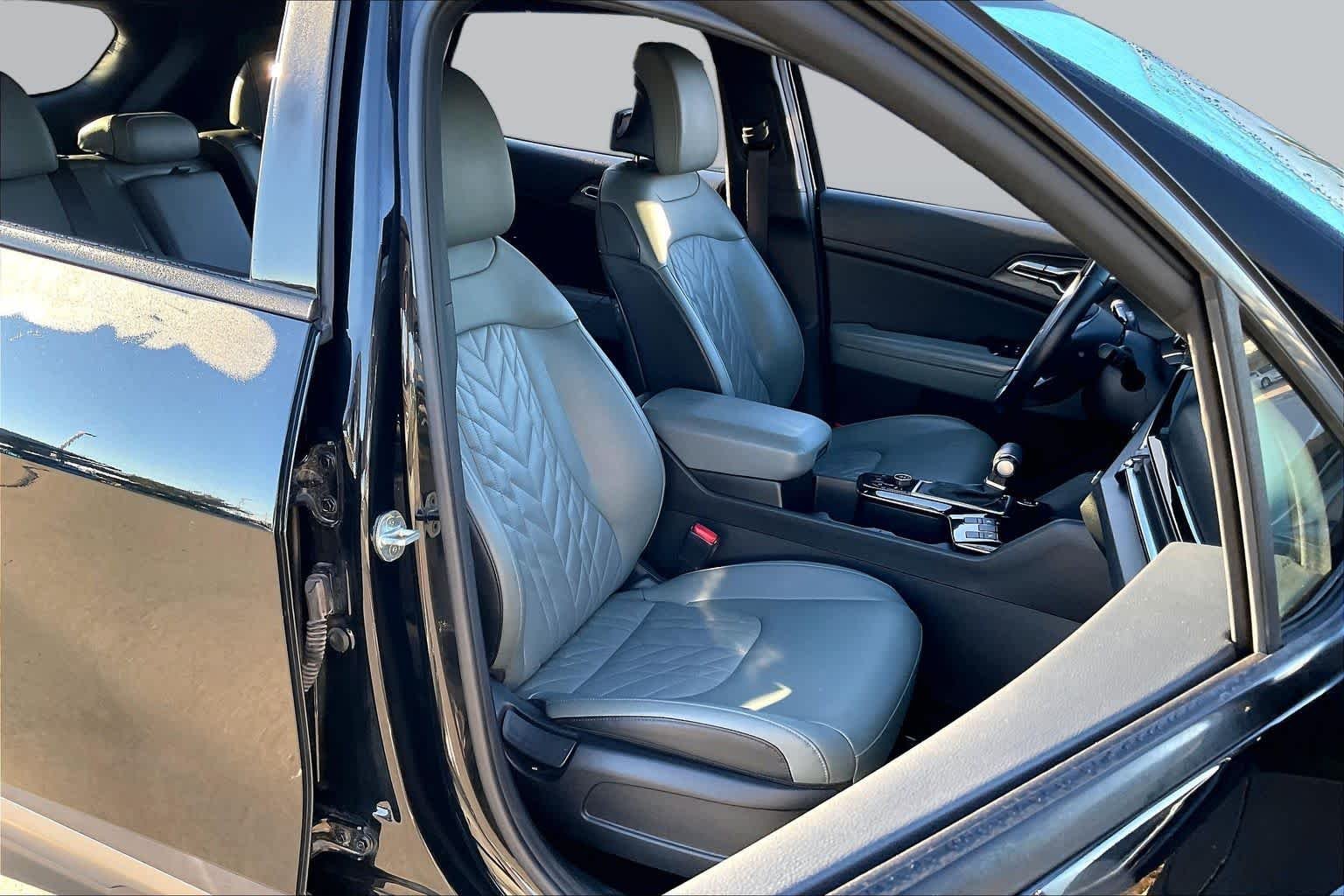 Used 2023 Ebony Black Kia X-Line image 9
