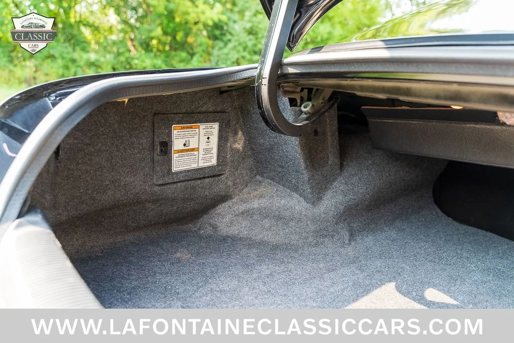 Used 1997  Lincoln LSC image 39