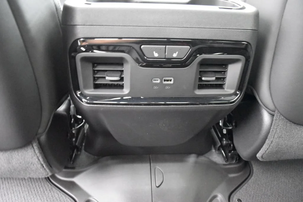 2026 GMC Sierra 1500 AT4X - Photo 24