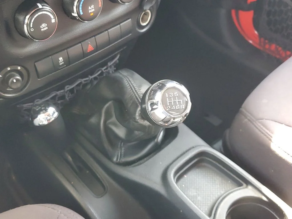 Used 2013 Red Jeep Unlimited Sport image 27