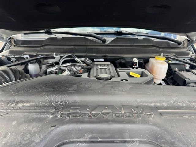 New 2026 Bright White Clearcoat RAM Tradesman image 21