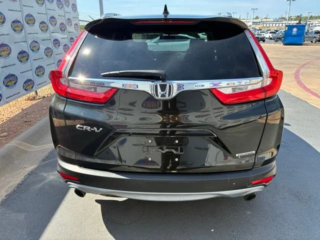 Used 2017 Green Honda Touring image 5