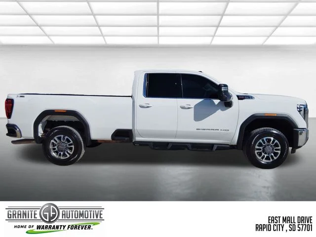 Used 2026 White GMC SLE image 7