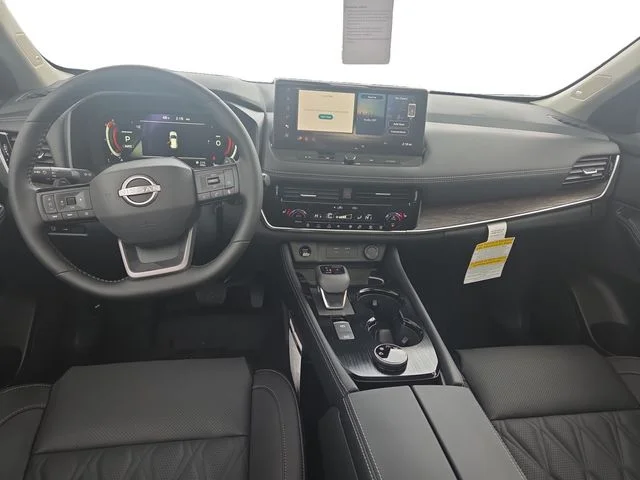 2026 Nissan Rogue Platinum - Photo 10