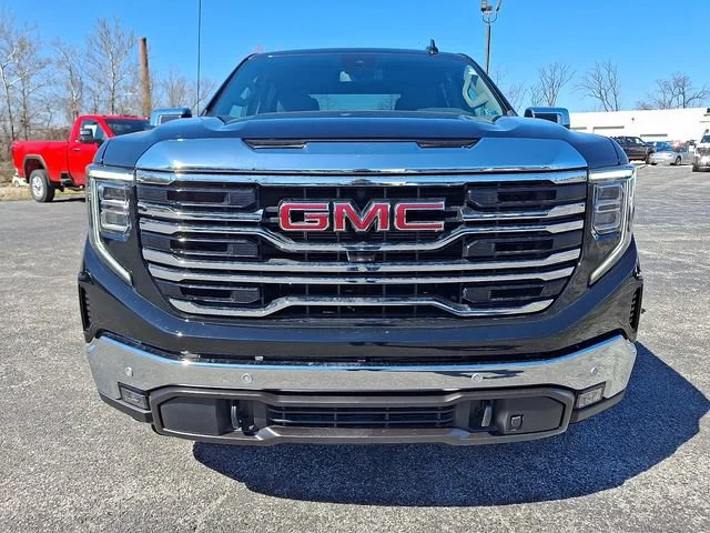 New 2026 Onyx Black GMC SLT image 2