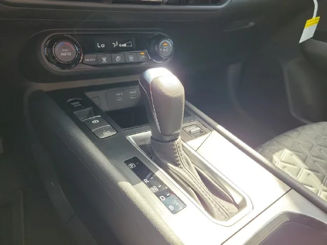 New 2027 Aspen White TriCoat Nissan SV image 21