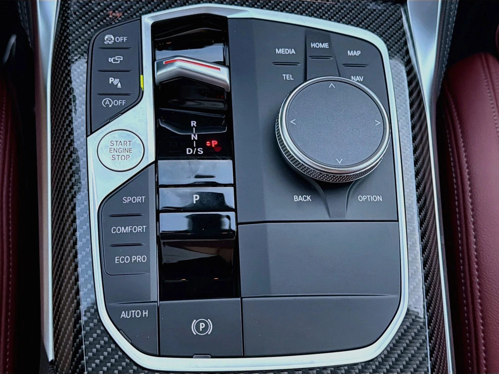 New 2027 Black Sapphire Metallic BMW M440i image 29