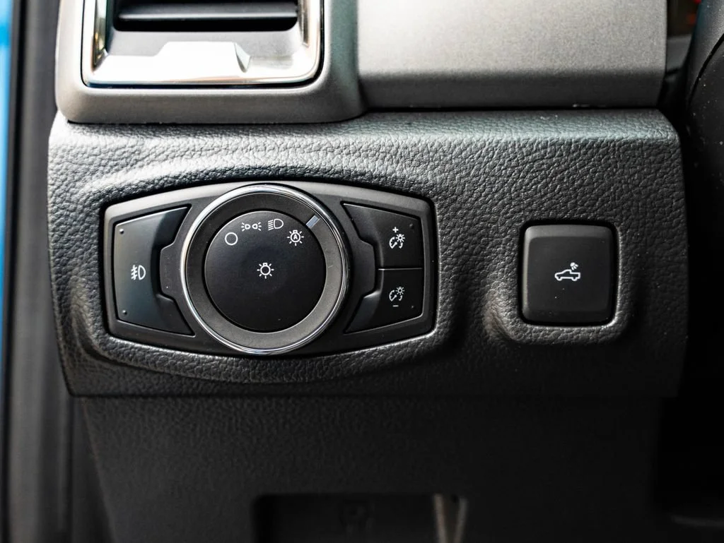 Used 2023 Velocity Blue Metallic Ford XLT image 38