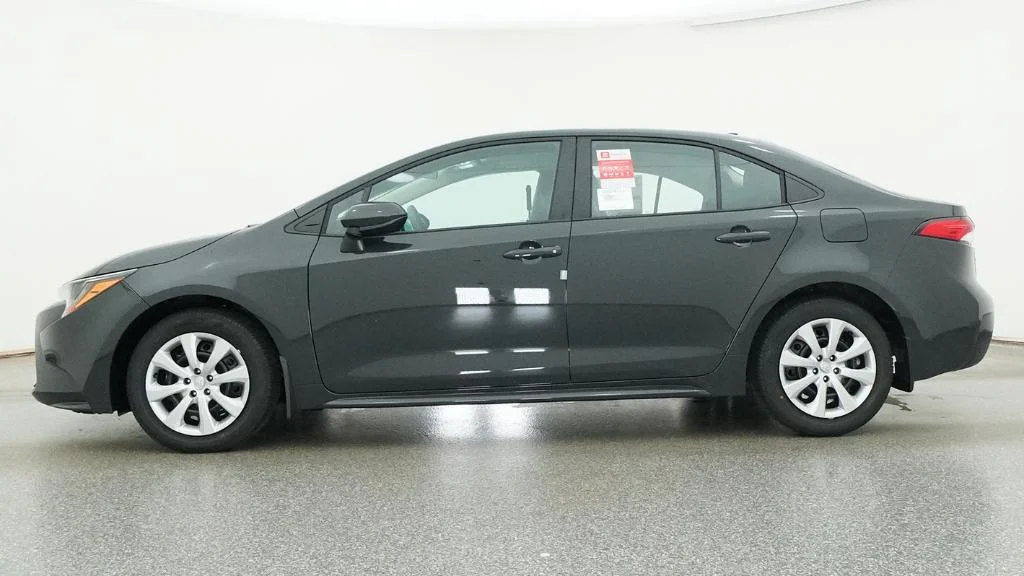 New 2026 Underground Toyota LE image 30