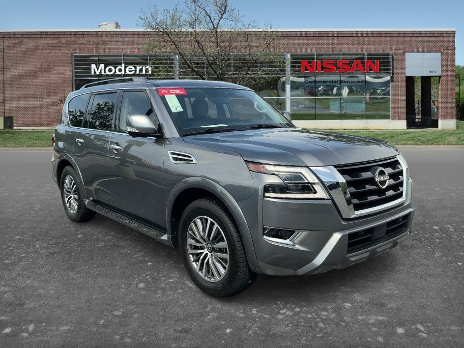 Certified Used 2023 Gun Metallic Nissan SL image 8