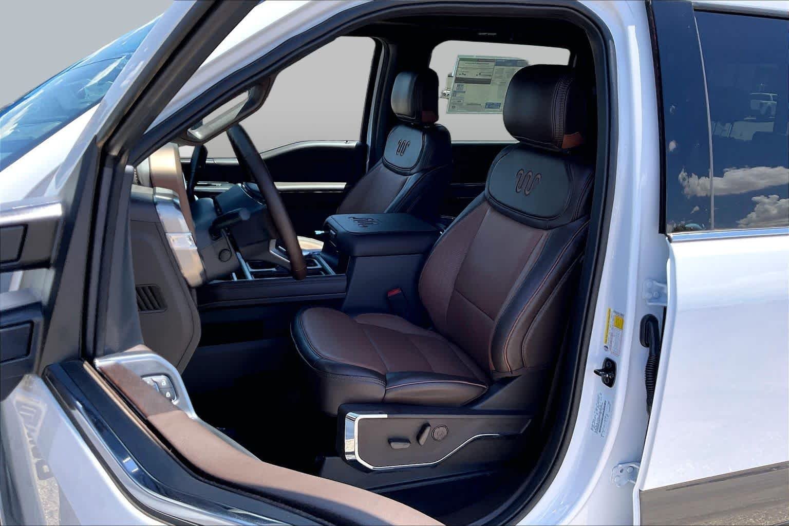 New 2026 Oxford White Ford F-250® King Ranch® image 9