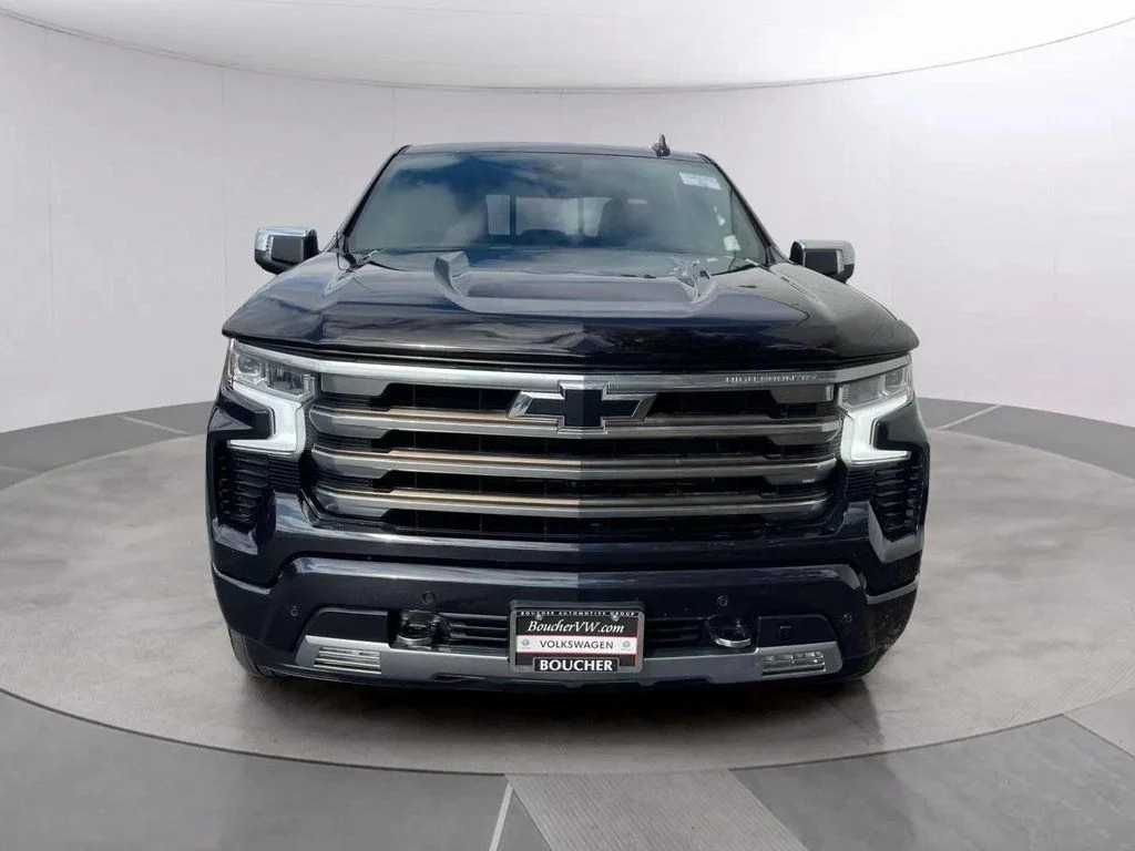 Used 2022 Dark Ash Metallic Chevrolet High Country image 8