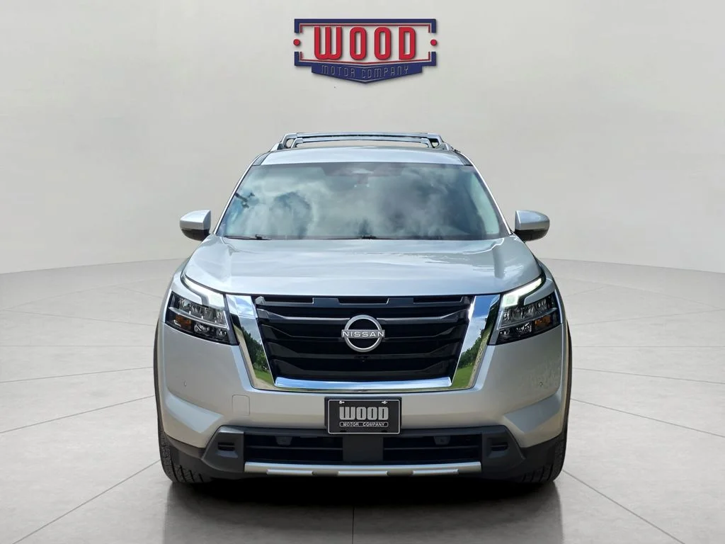 Used 2023 Brilliant Silver Metallic Nissan SL image 8