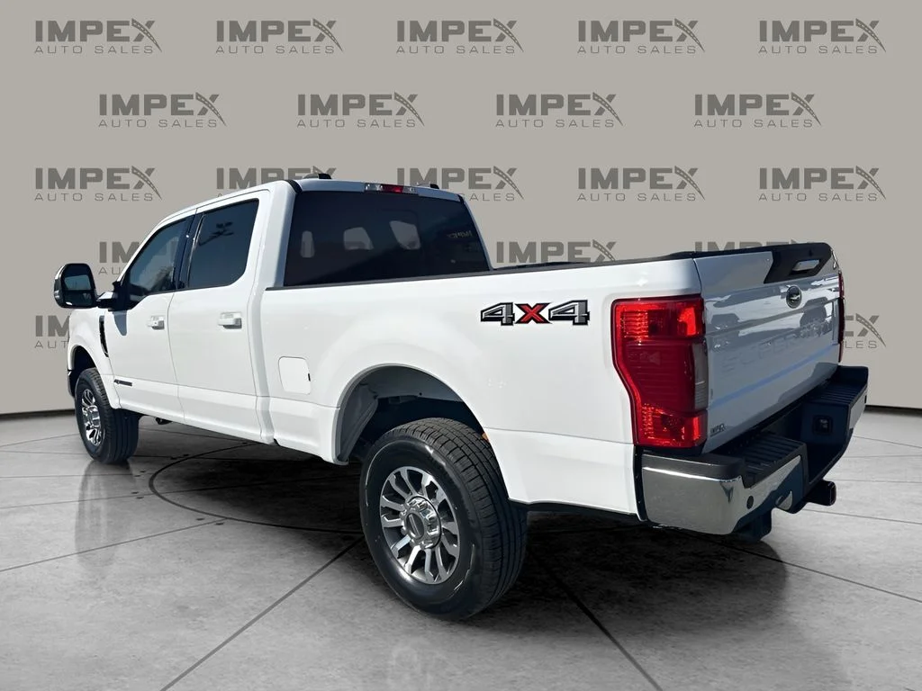 Used 2022 White Ford Lariat image 3