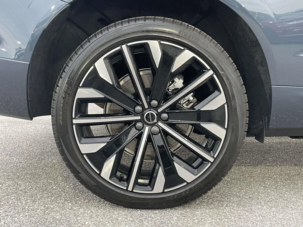 2026 Volvo XC60 Ultra - Photo 31