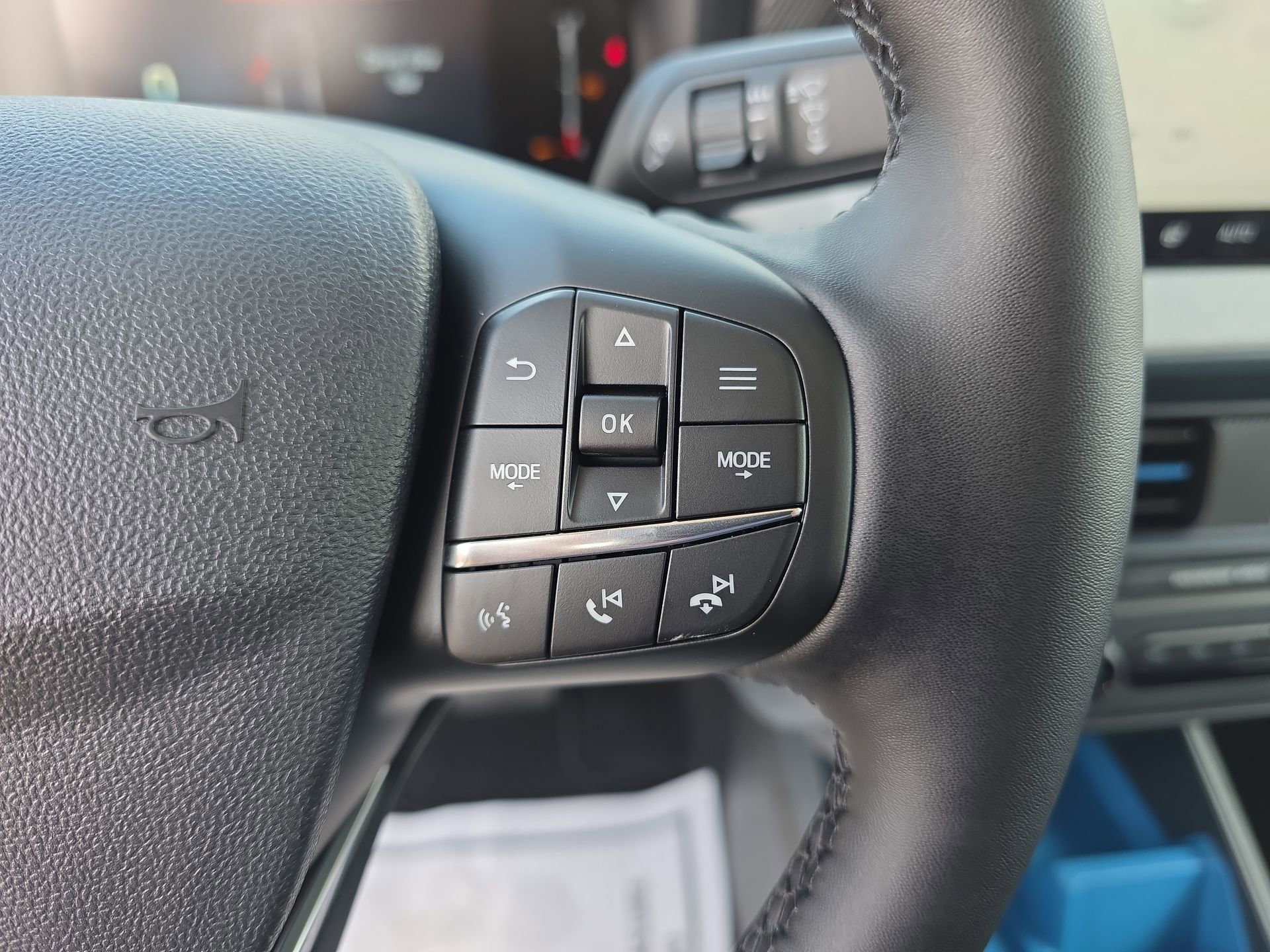 2025 Ford Maverick XLT - Photo 51