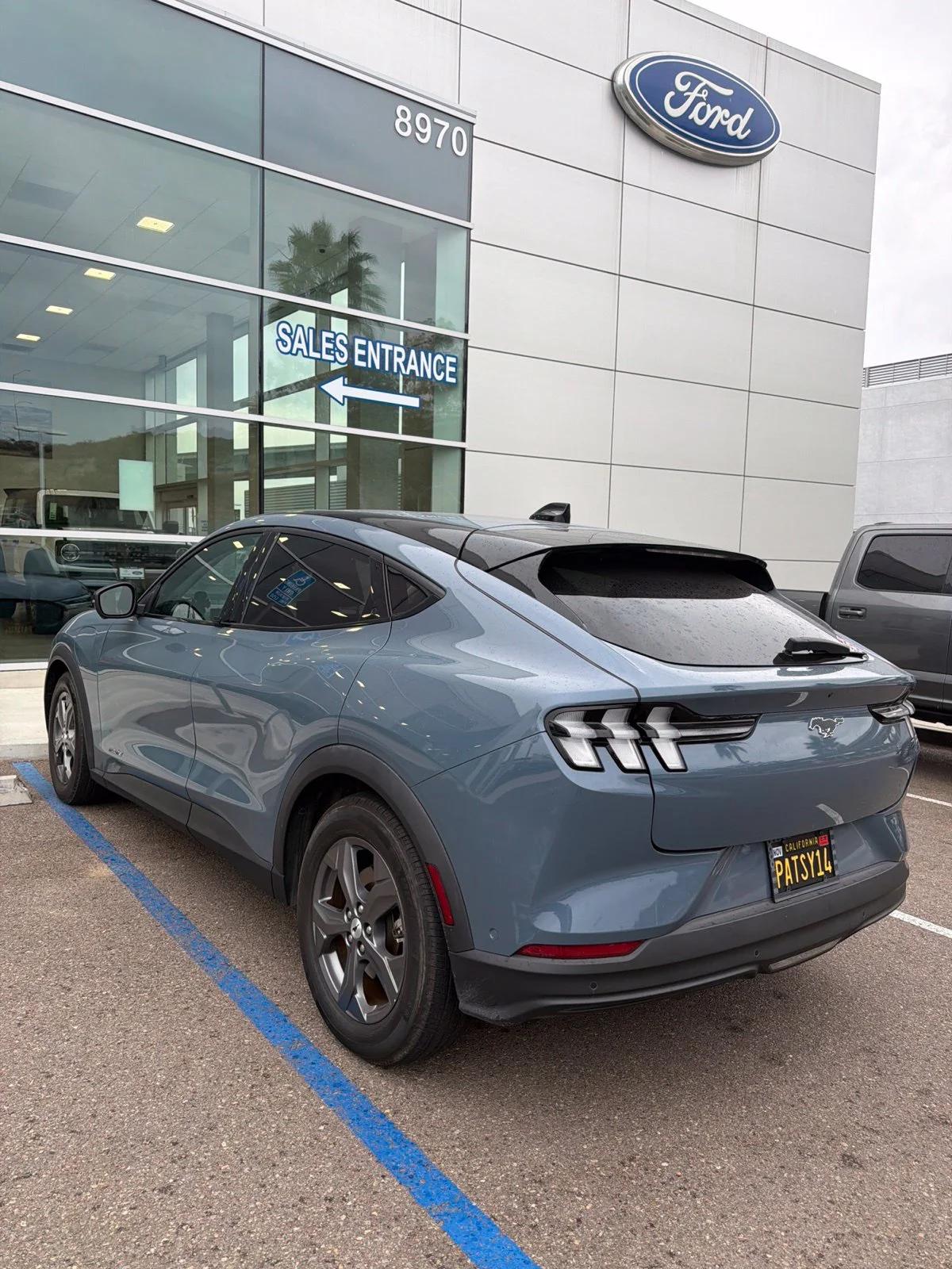 Used 2023 Blue Ford Select image 3