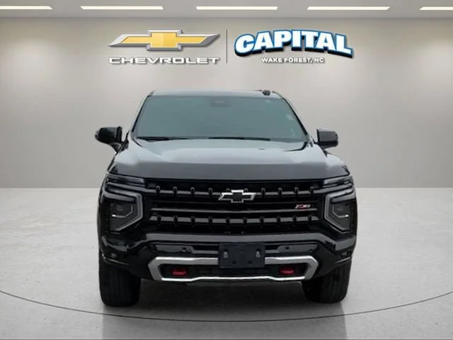 Used 2025 Black Chevrolet Z71 image 8