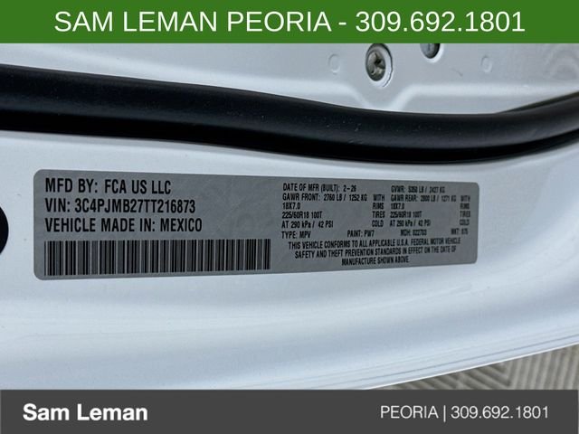 New 2026 Bright White Clear-Coat Exterior Paint Jeep Laredo image 29