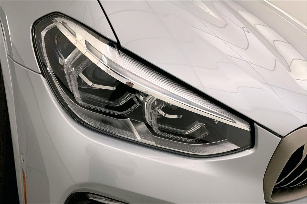 Used 2018 Glacier Silver Metallic BMW M40i image 27