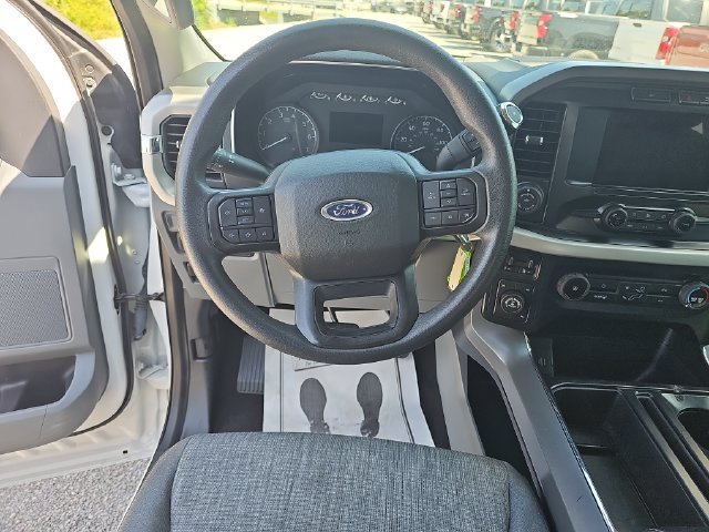 Used 2022 White Ford XL image 13