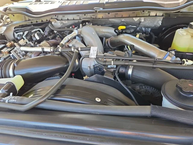 Used 2022 White Ford Lariat TREMOR image 30