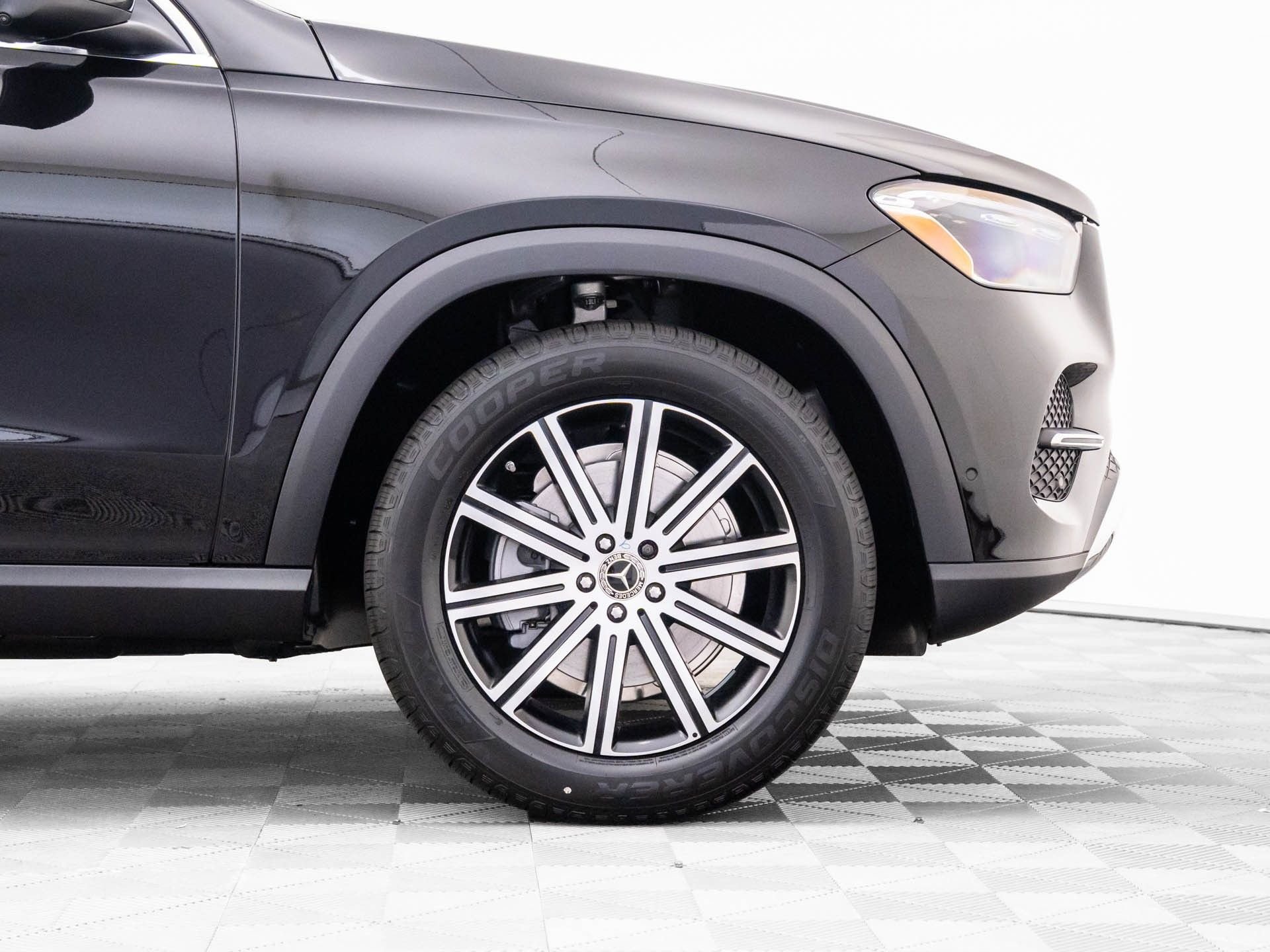 New 2026 Obsidian Black Metallic Mercedes-Benz GLE 350 image 30