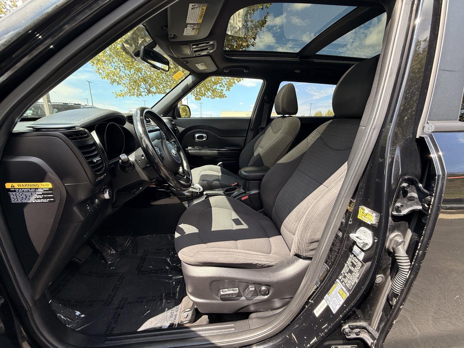 Used 2014 Shadow Black Kia ! image 14
