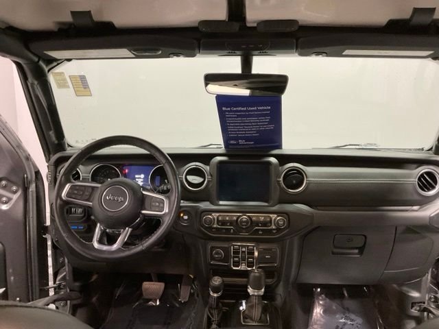 Certified Used 2022 Crystal Metallic Jeep Unlimited Sahara 4xe image 31