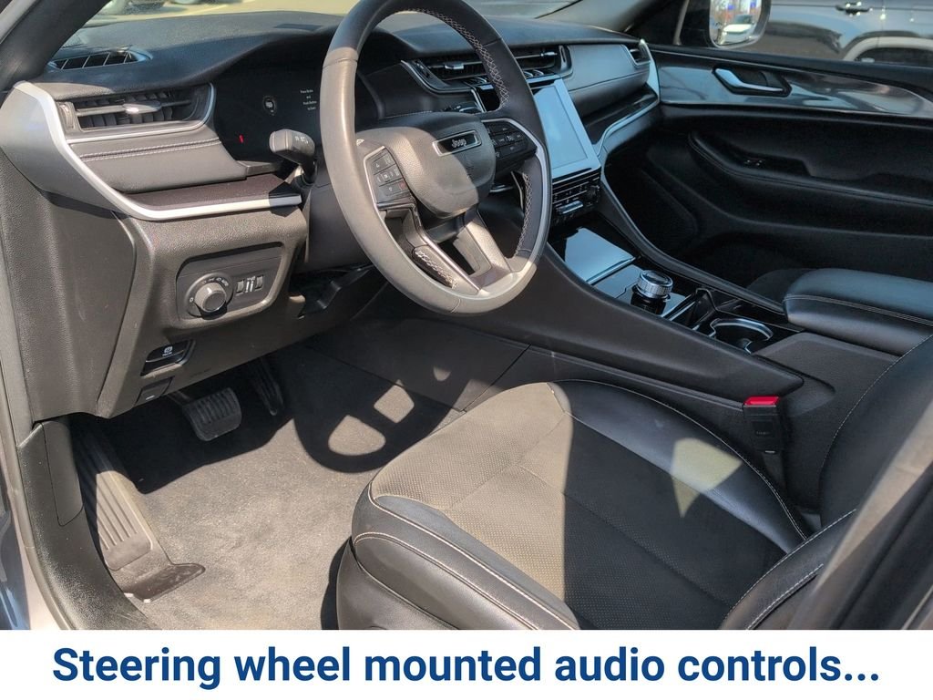 Certified Used 2023 Gray Jeep Altitude image 14