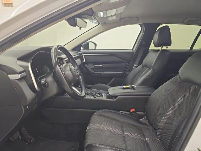 Used 2025 Wind Chill Pearl Mazda 2.5 S Preferred Package image 20