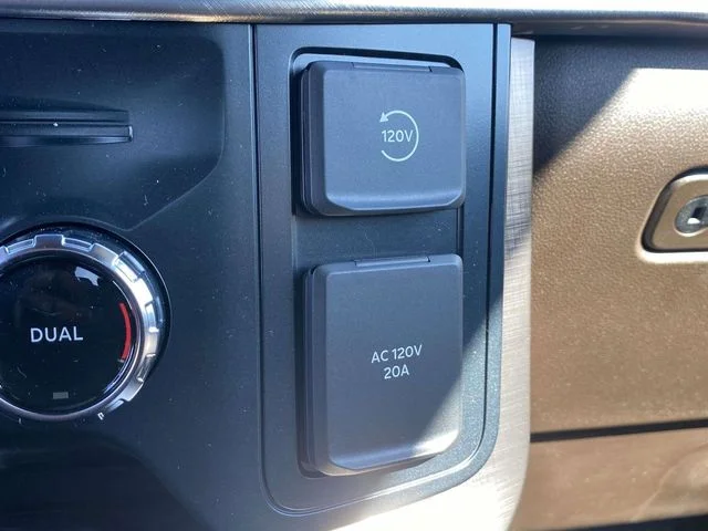New 2026 Star White Metallic Tri-Coat Ford King Ranch® image 16