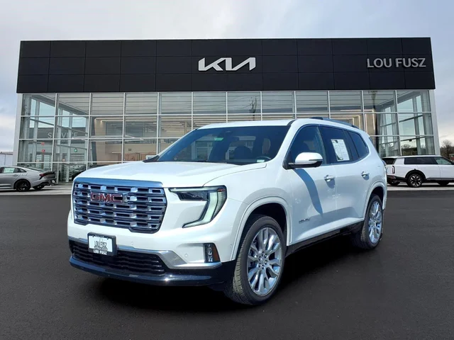 2024 GMC Acadia FWD Denali