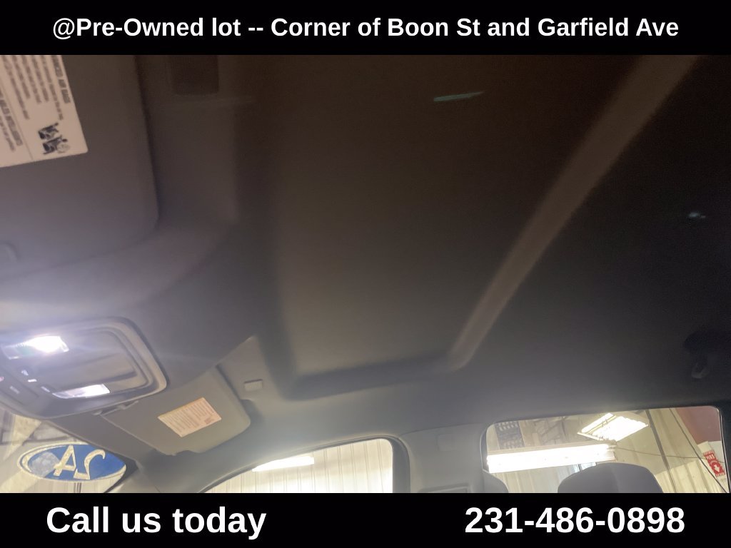 Used 2024 Red GMC Elevation image 15