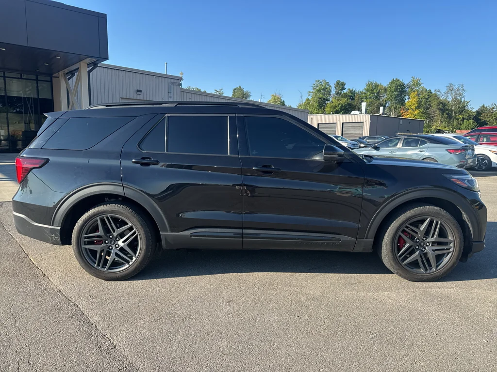 Used 2025 Agate Black Metallic Ford ST image 2