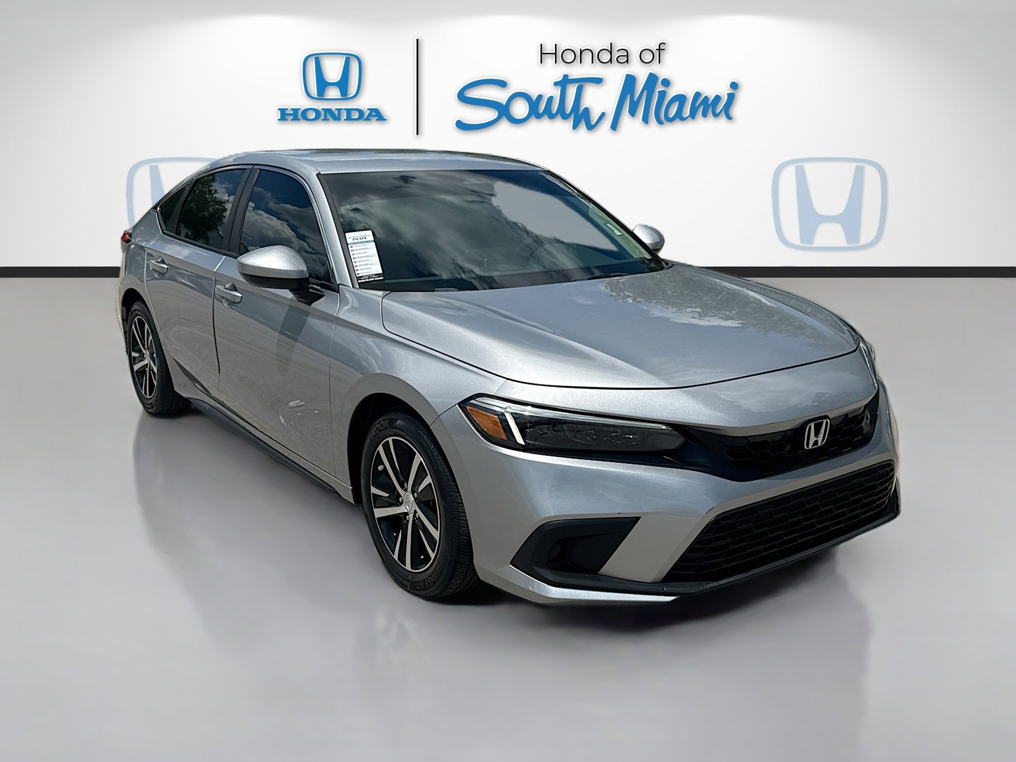 2024 Honda Civic LX CVT's photo